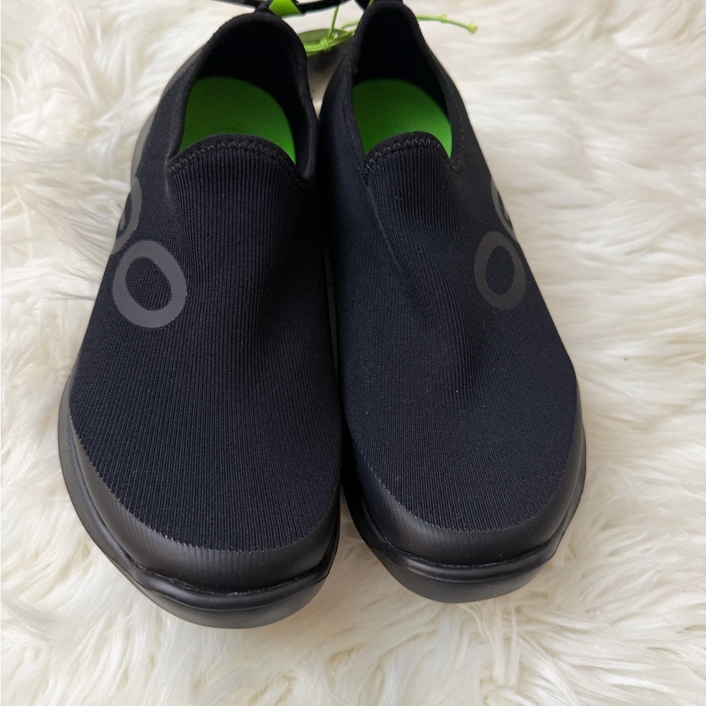 OOFOS Black Slip-On Shoes with Green Interior - Picture 3 of 6